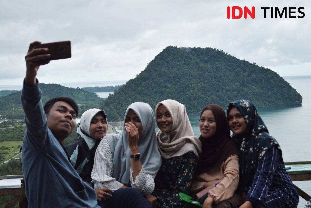Destinasi wisata Puncak Gunung Geurute di Kabupaten Aceh Jaya, Aceh (IDN Times/Saifullah)