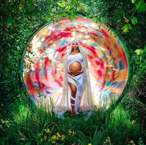 instagram.com/nickiminaj