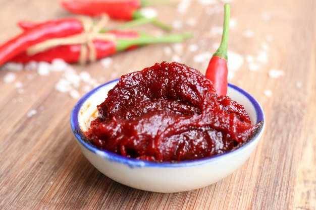 gochujang (freepik.com/thanthima)
