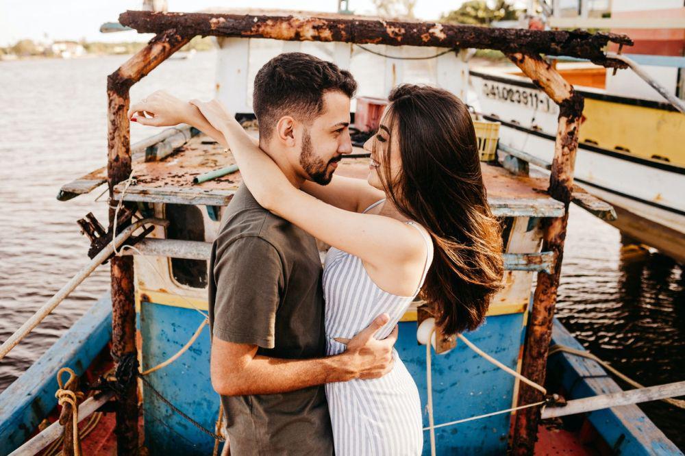 Jangan Terbuai, 5 Kalimat Romantis Ini Kadang Bermakna Negatif, lho!