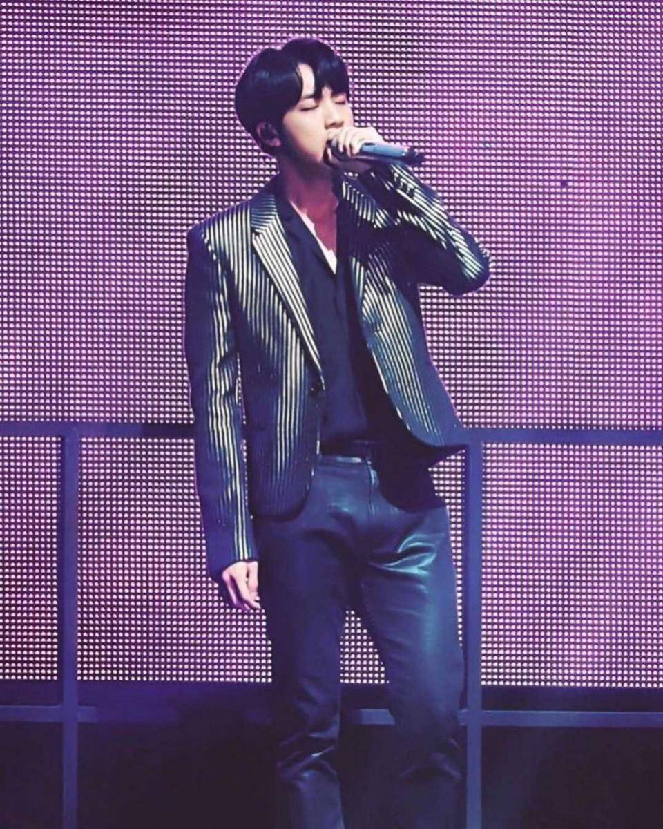 Instagram.com/seokjin