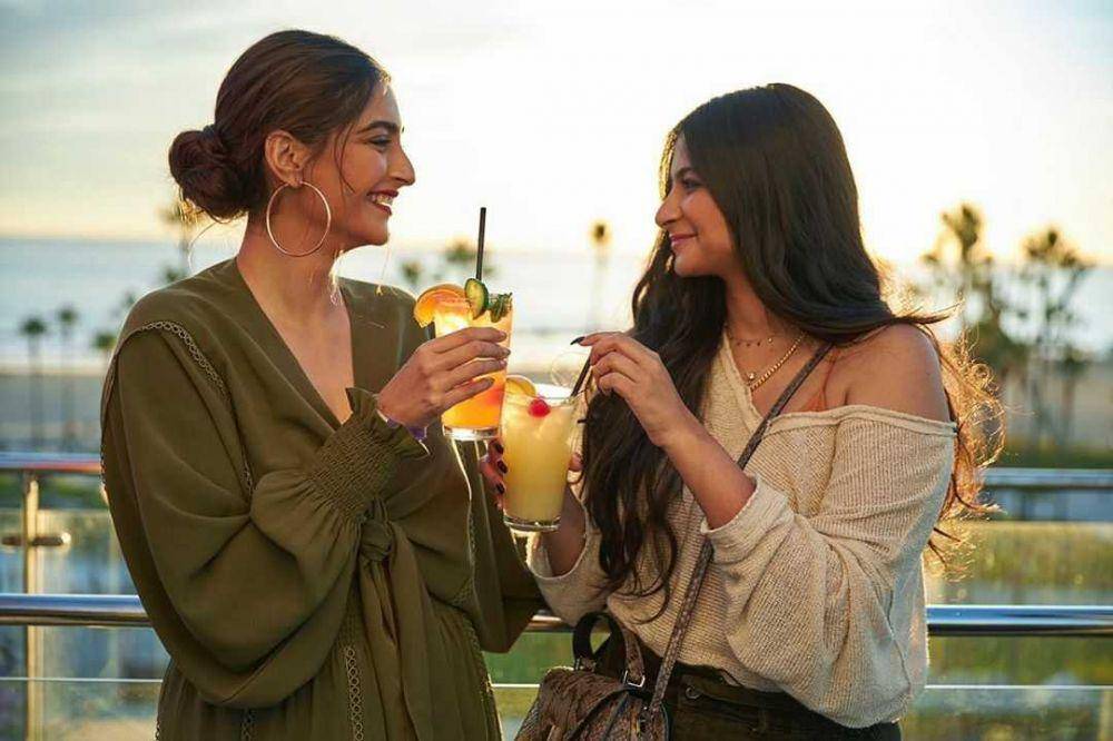 instagram.com/rheakapoor