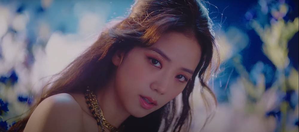 youtube.com/BLACKPINK