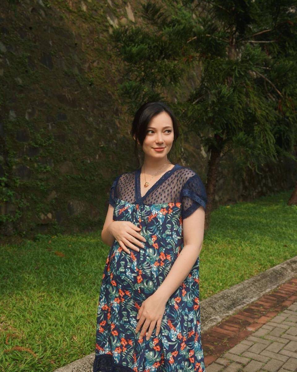 Instagram.com/asmirandah89