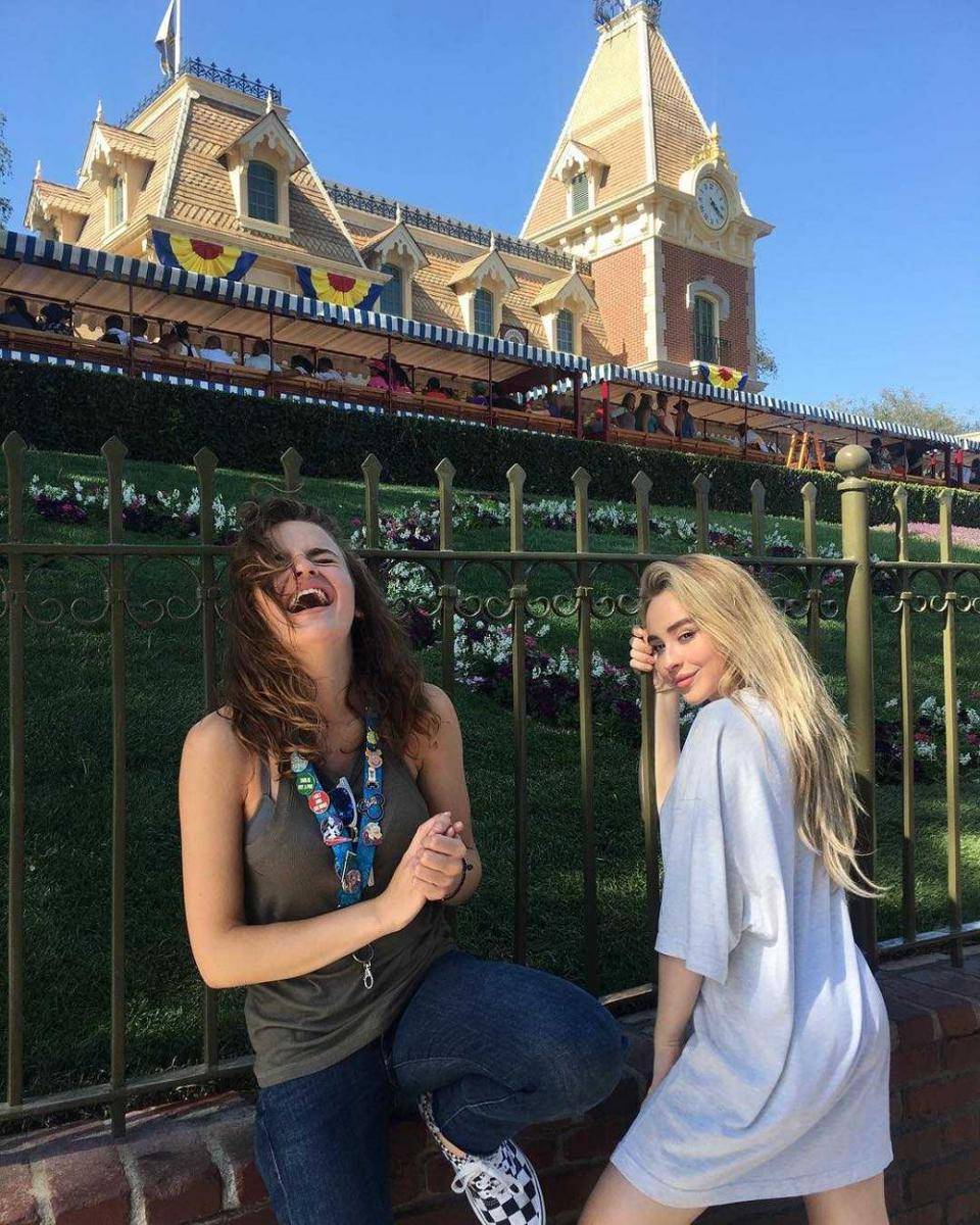 instagram.com/sabrinacarpenter