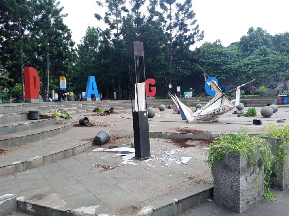 Istimewa