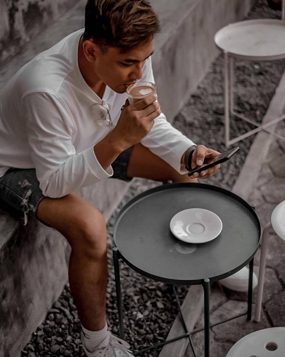 Instagram.com/panjiasaputra