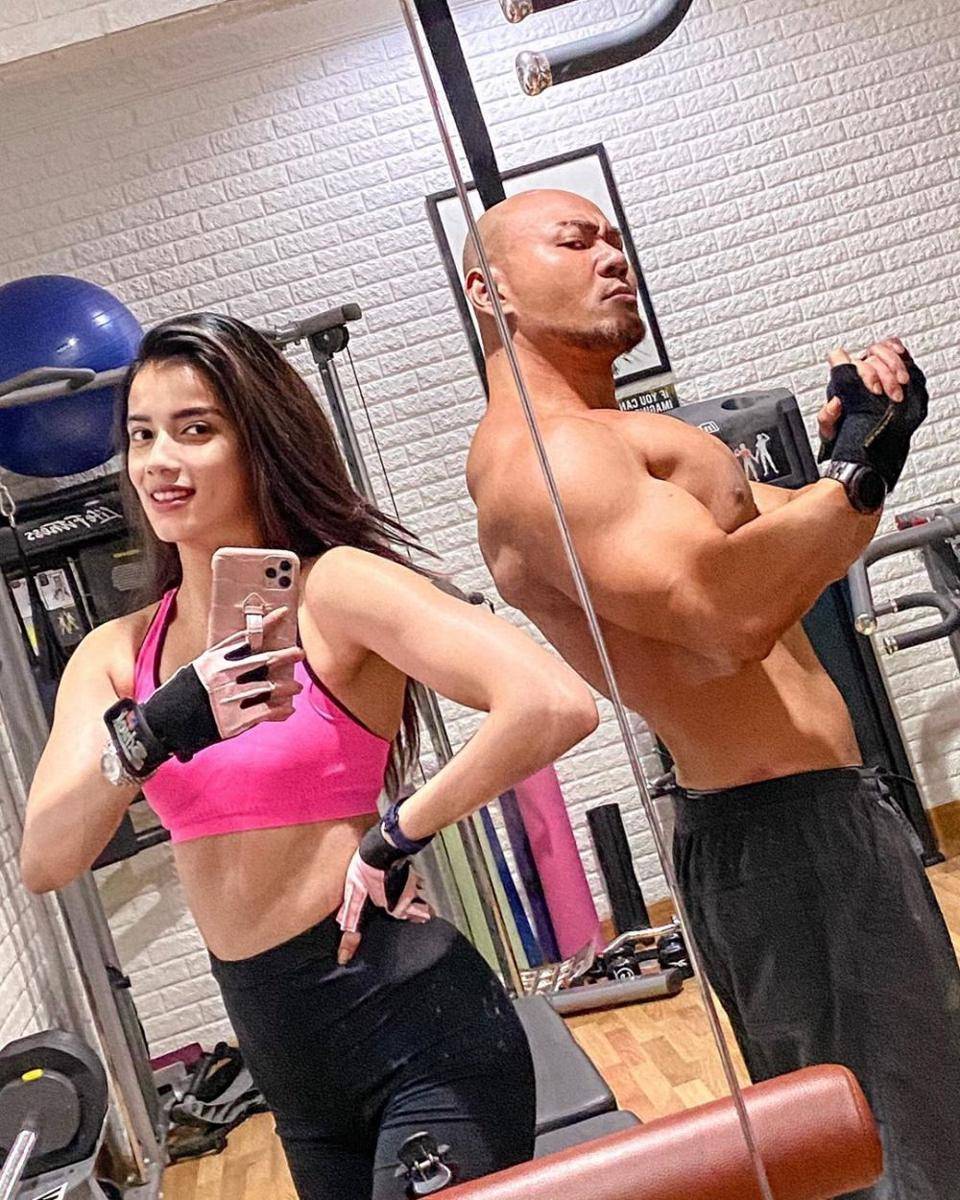 Instagram.com/sabrinachairunnisa_