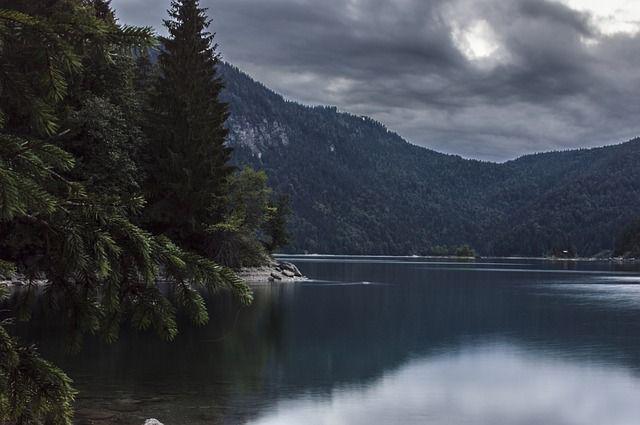 5 Fakta Danau Laut Tawar, Wisata Indah dengan Berbagai Mistis