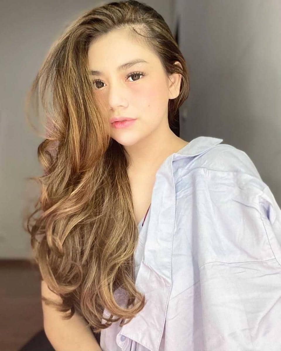 instagram.com/celine_evangelista