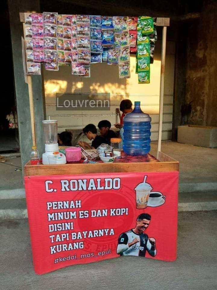 facebook.com/Namanya juga O R A N G  D A G A N G