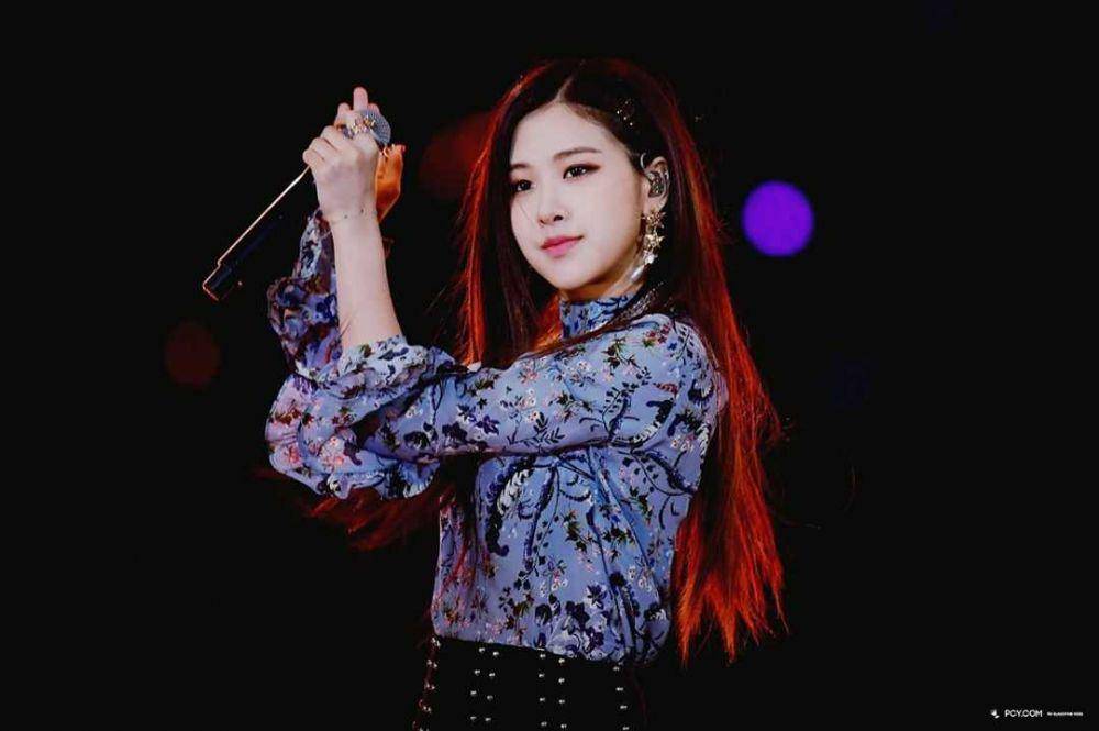 Instagram.com/roseinmyheart_0211