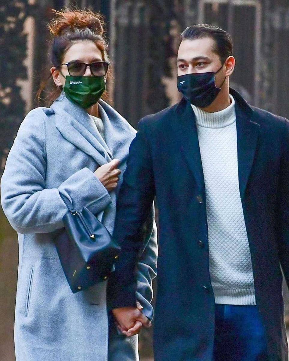 instagram.com/justjared/