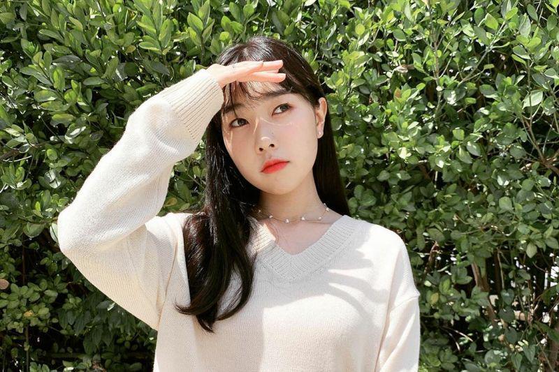 10 Fakta Kim Hayeon, Adik Taeyeon SNSD yang Debut Jadi Solois