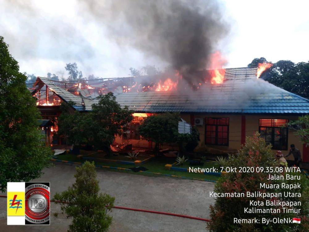 Kantor Polisi Air dan Udara (Polairud) Polda Kaltim, di Jalan Baru Margomulyo, Balikpapan Utara, Rabu (7/10/2020) pagi sekitar pukul 09.30 Wita terbakar (Dok. IB/ IST)