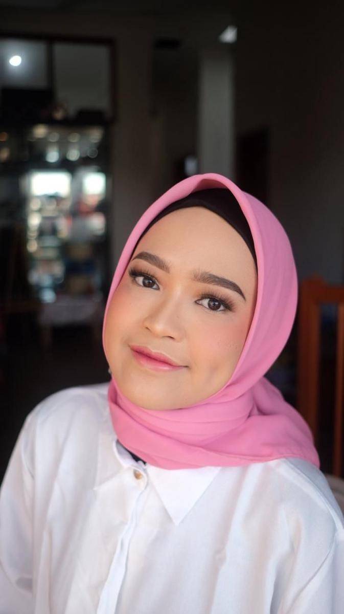 Tak cuma hiburan, KDrama memberi ilmu bagi Irdha, seorang psikolog dan dosen di Jakarta | Instagram.com/irdhazahra