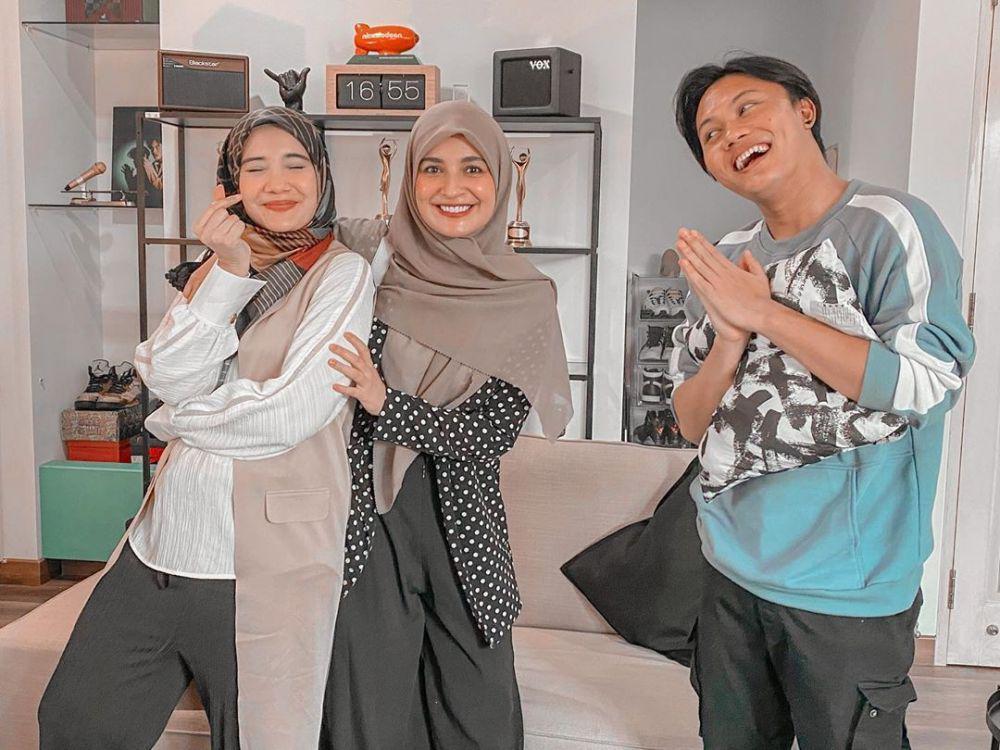 Mainan Hingga Injak Rumput, 9 Artis Ini Pernah Ngidam Unik saat Hamil
