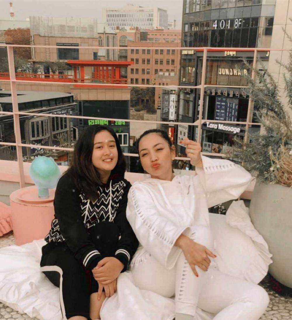 Instagram.com/hestipurwadinata