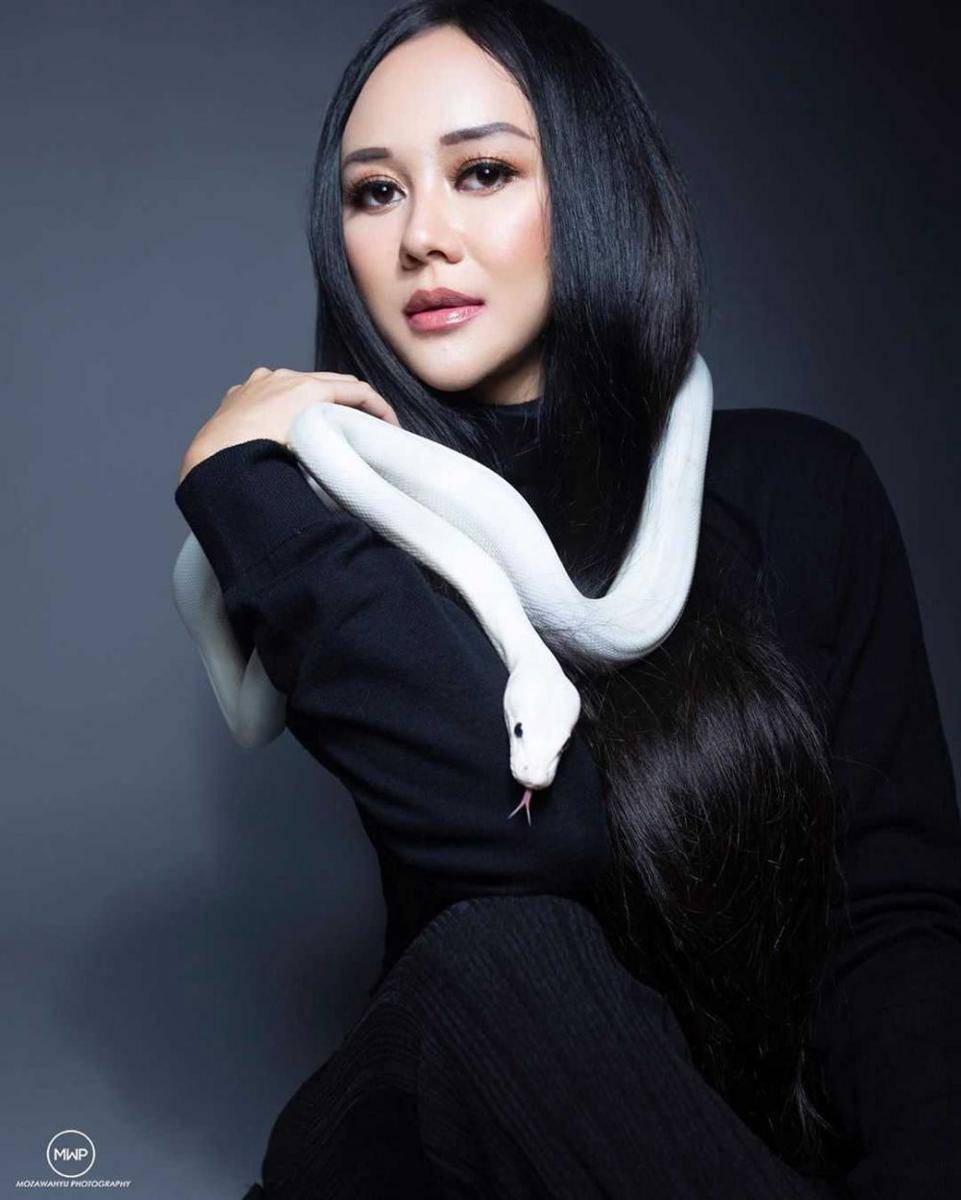 Instagram.com/aurakasih