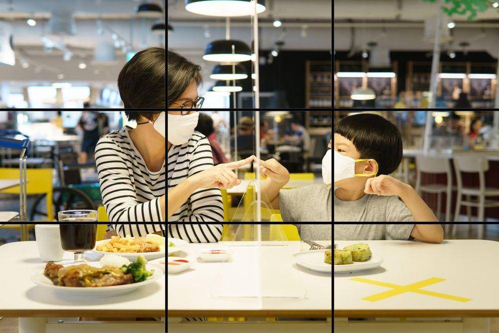 Shutterstock.com/myboys.me