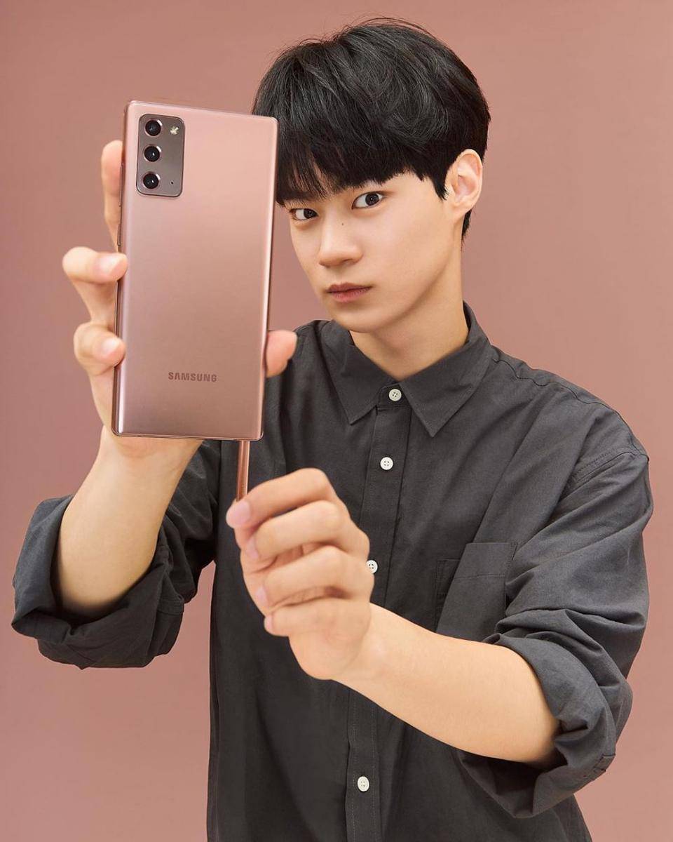 Instagram.com/wooseok_h