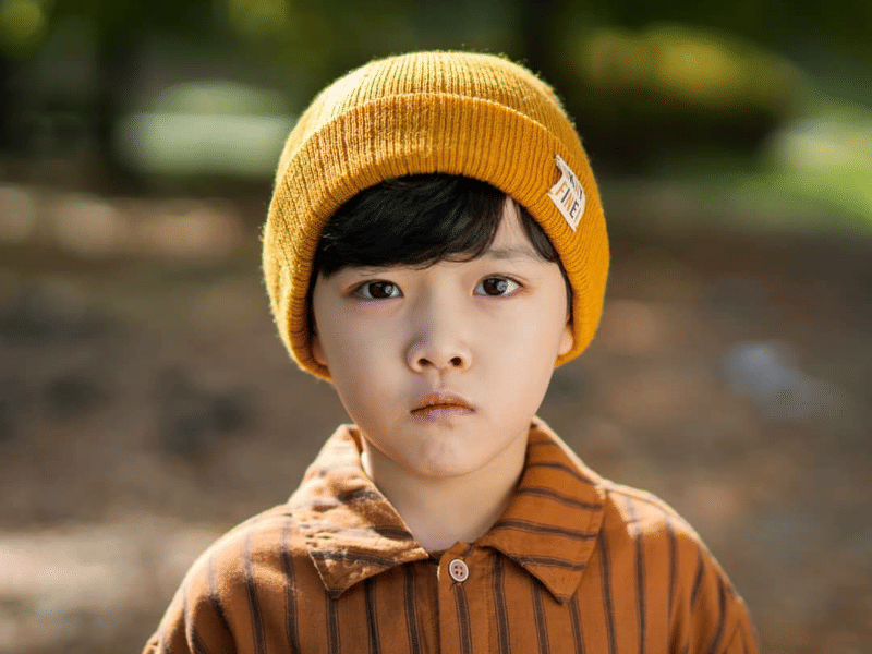 10 Potret Manis Moon Ju Won, Anak Tanpa Emosi di KDrama 'Alice'