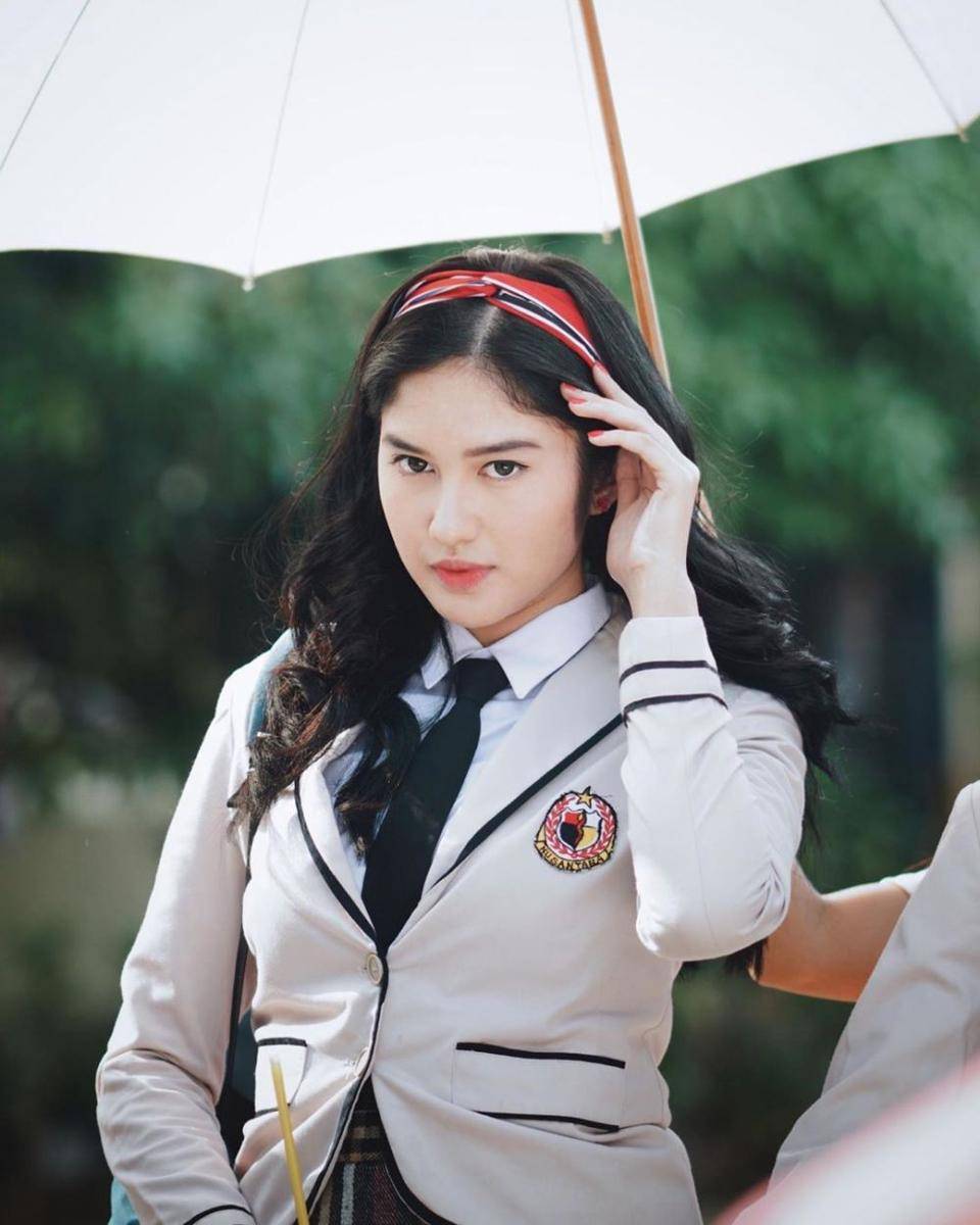 instagram.com/ochi24
