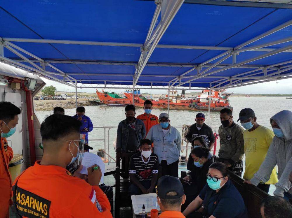 Salah satu korban selamat kapal pencari ikan (Dok.IDN Times/Basarnas Bali)
