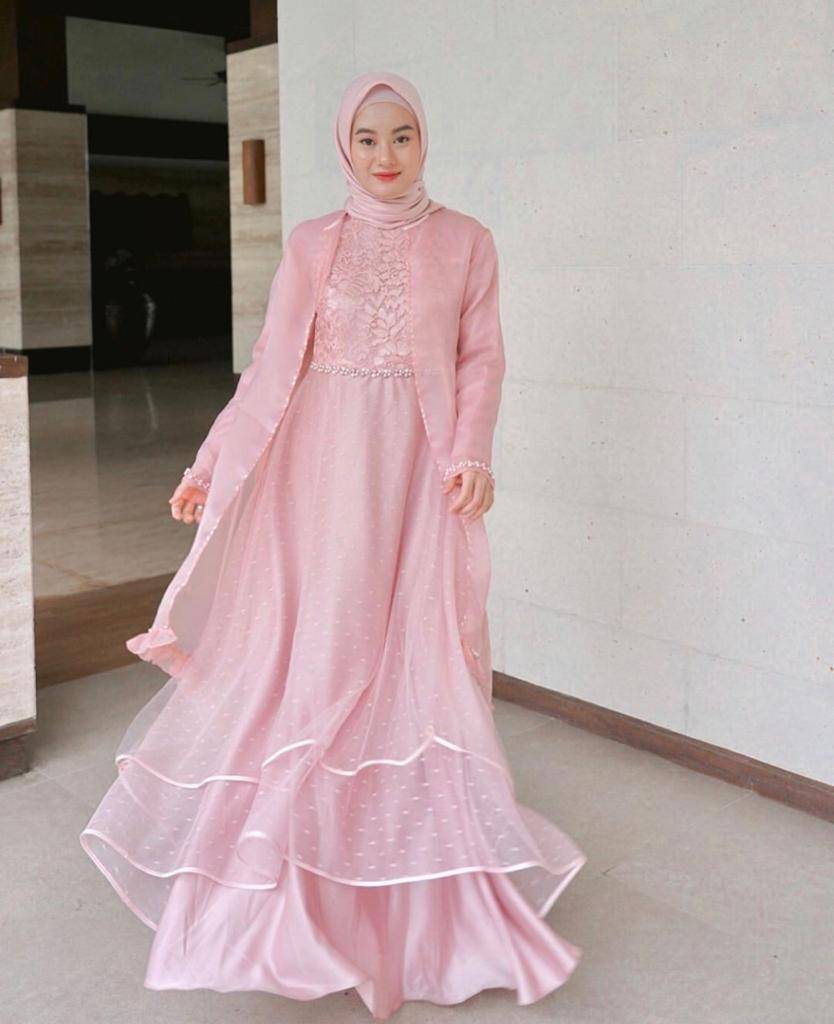 instagram.com/dindahw