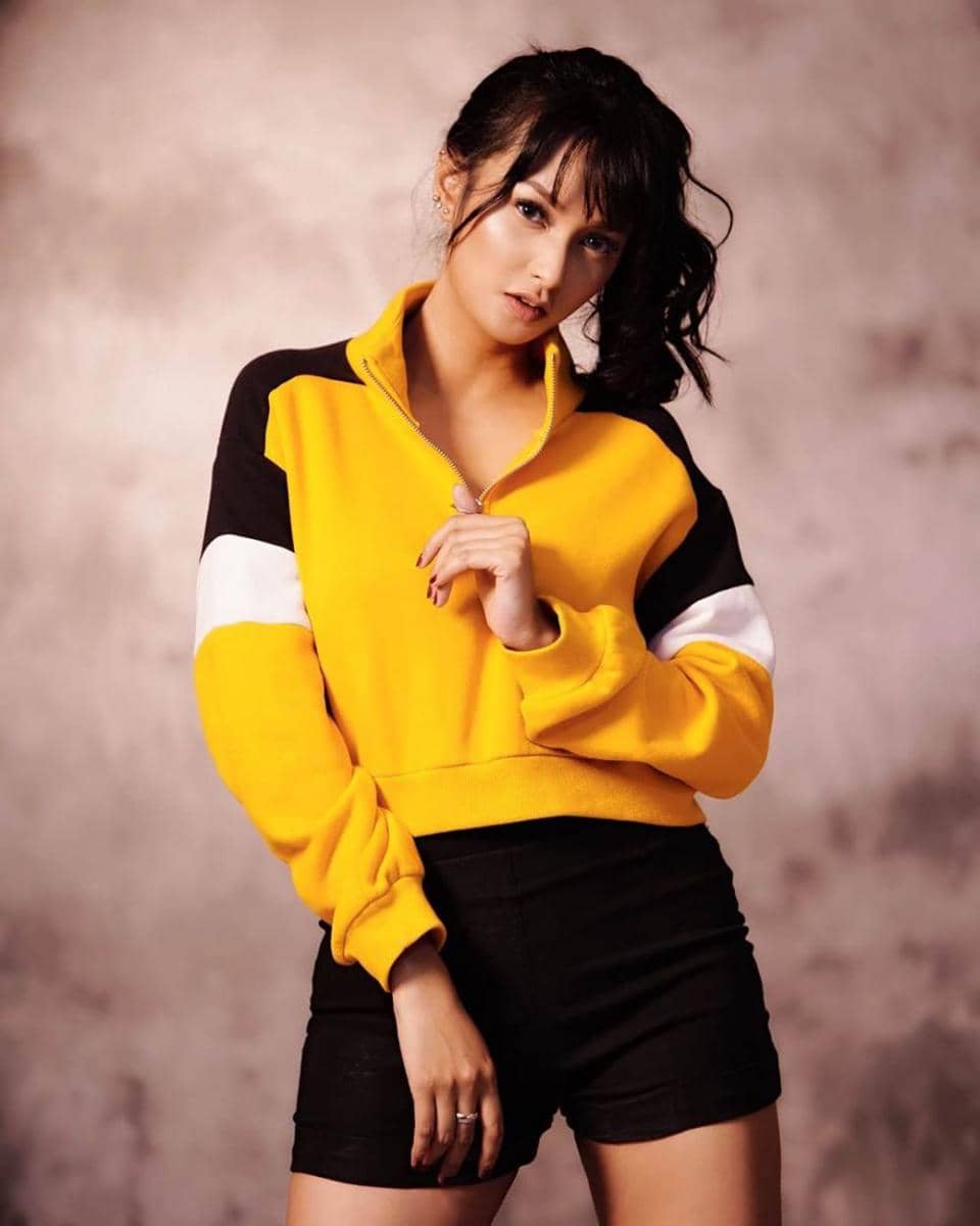 Instagram.com/lianavirgo33