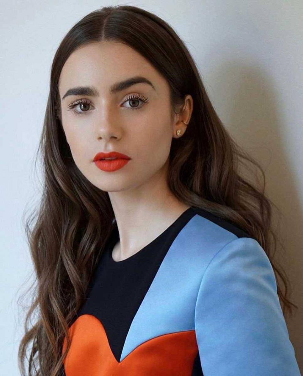 Instagram.com/emilyinparis