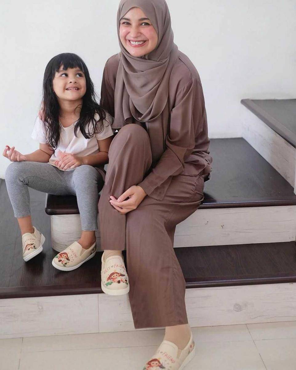 instagram.com/shireensungkar