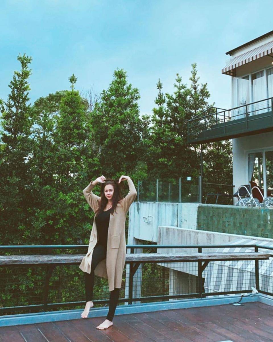 instagram.com/aurakasih