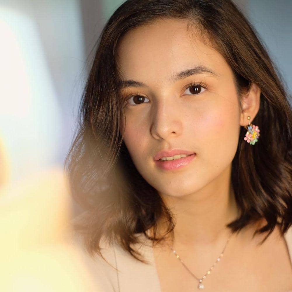 instagram.com/chelseaislan