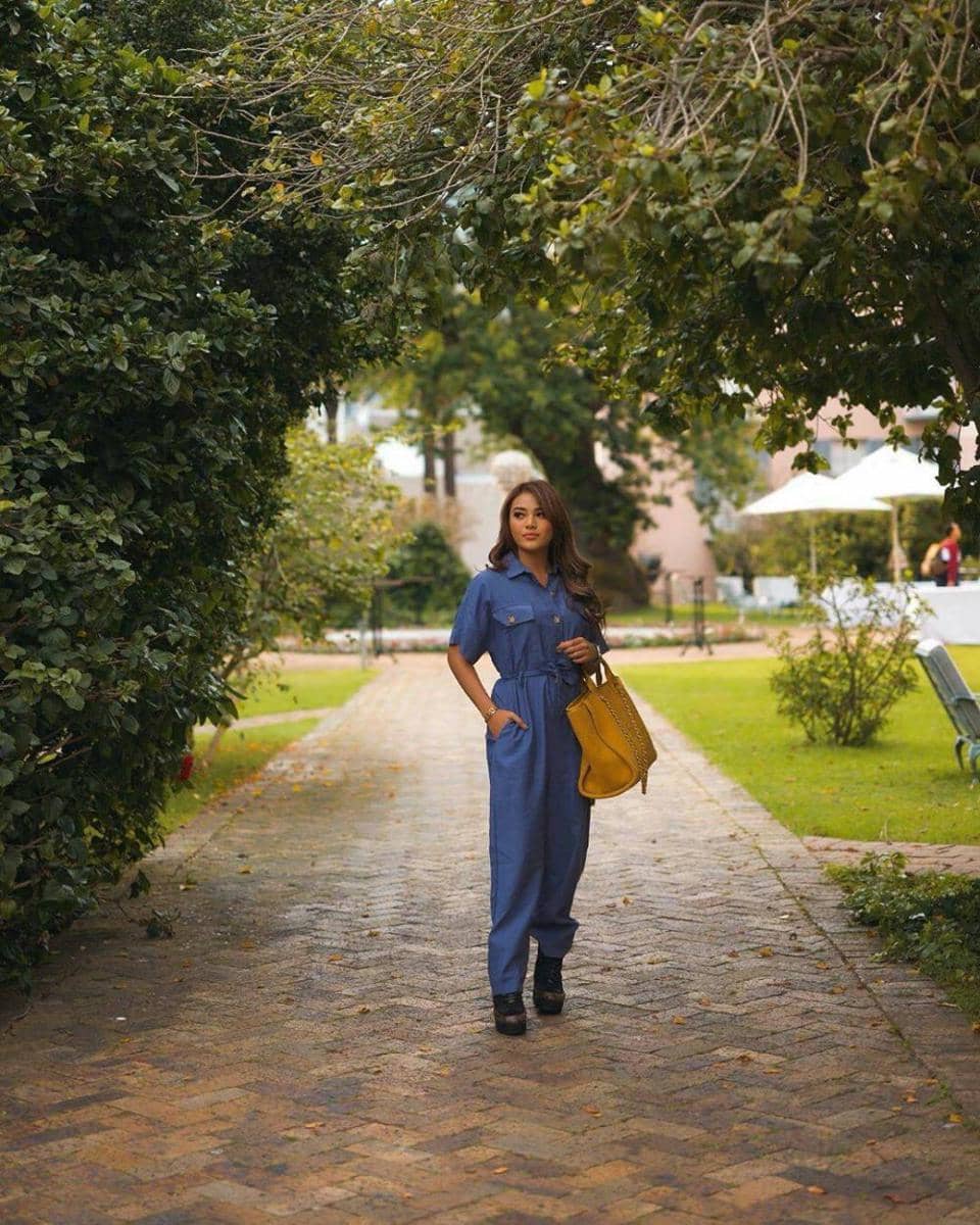 instagram/aurelie.hermansyah