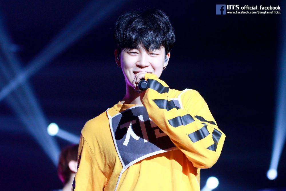 facebook.com/BTS Official