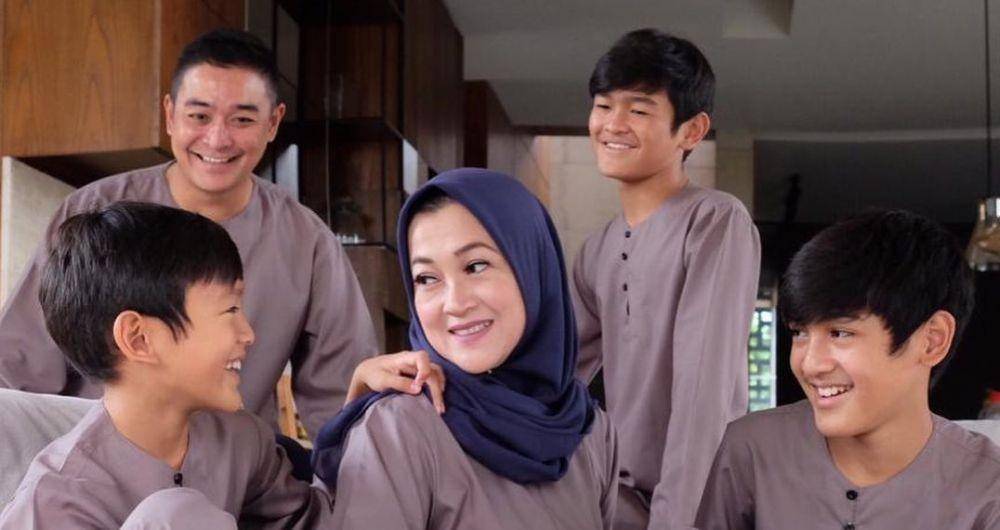 Instagram.com/fennyfahrezi