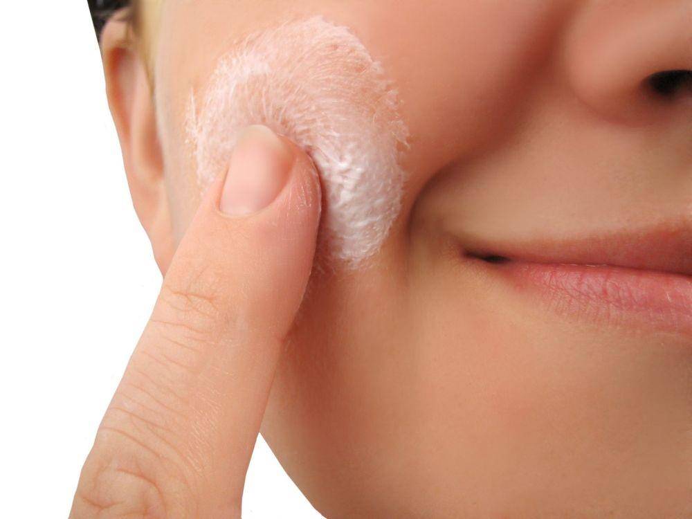 thedermreview.com