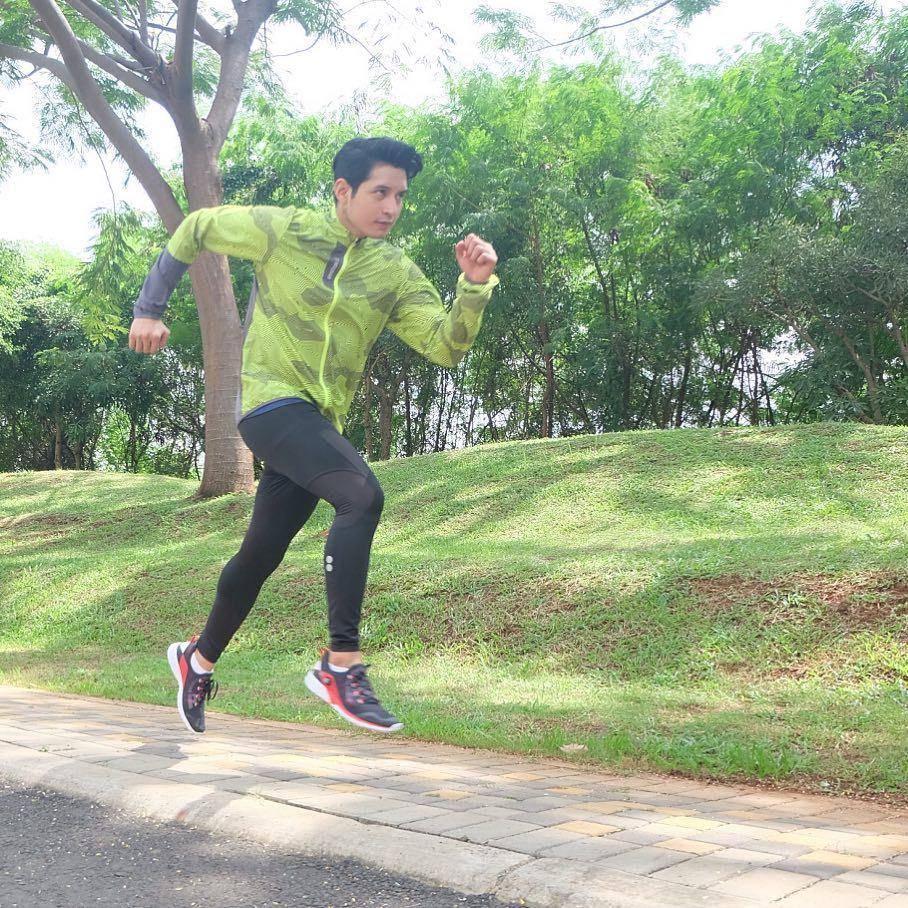 Instagram.com/chand_kelvin
