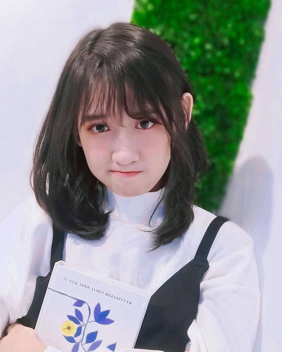 instagram.com/jkt48.ara