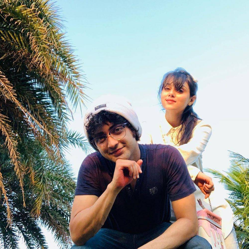 instagram.com/mallika_singh_official_