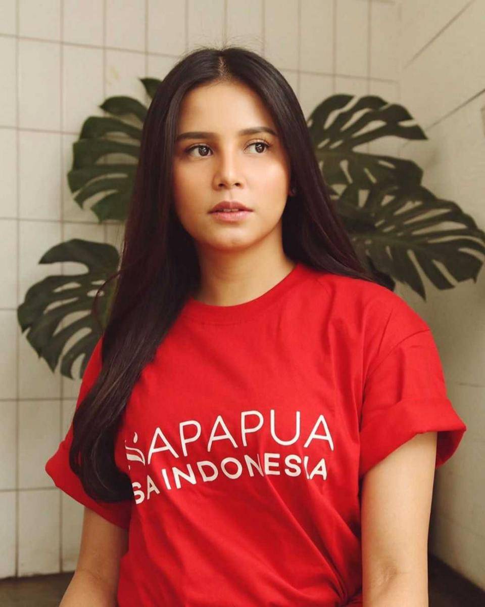 instagram.com/yunitasiregar