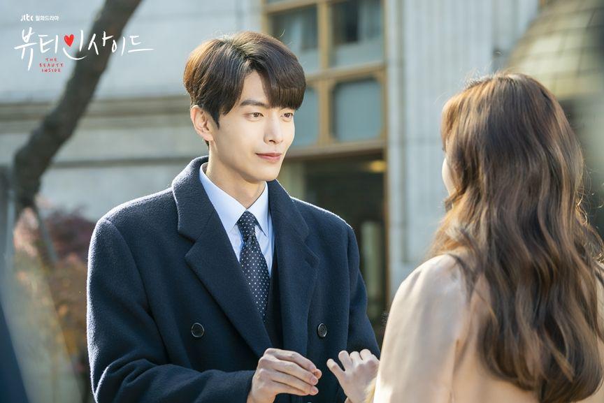 Comeback di 'Oh! Master', 10 Potret Lee Min Ki di KMovie dan KDrama