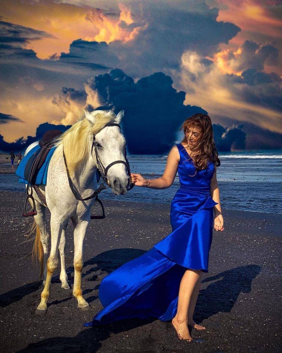 instagram.com/ashanty_ash