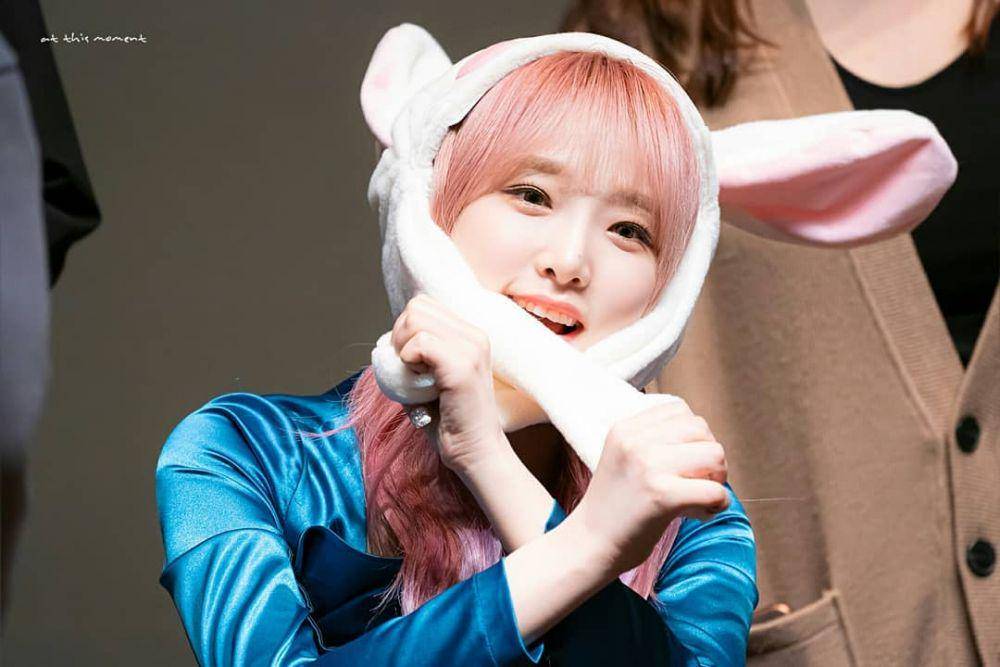 instagram.com/yena.izone