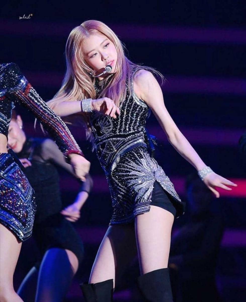 Instagram.com/rosepetals.bp