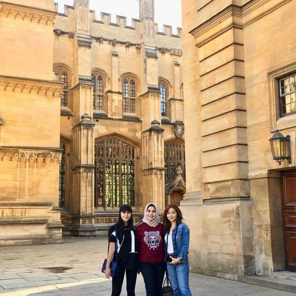 instagram.com/yorafebrina