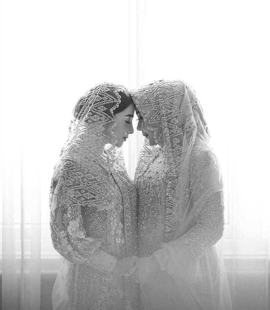 instagram.com/thebridestory