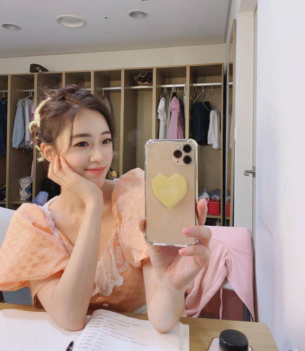 instagram.com/eunjung.hahm