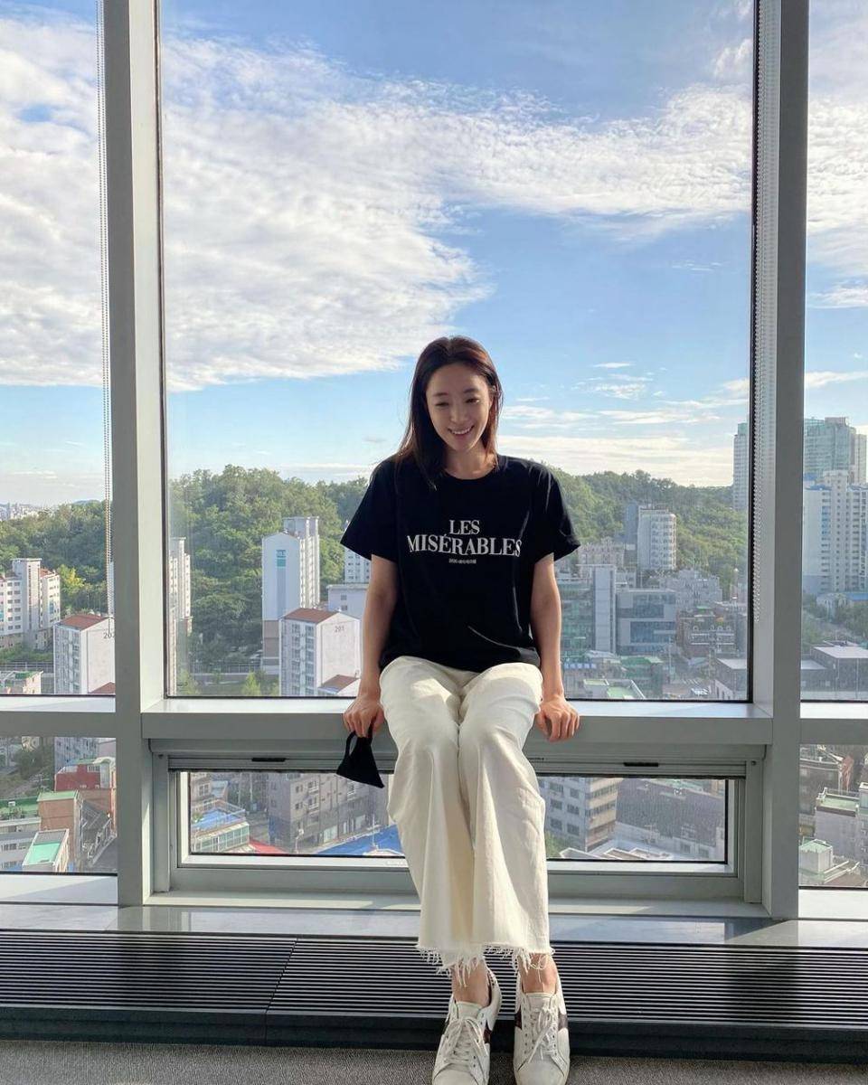 instagram.com/eunjung.hahm